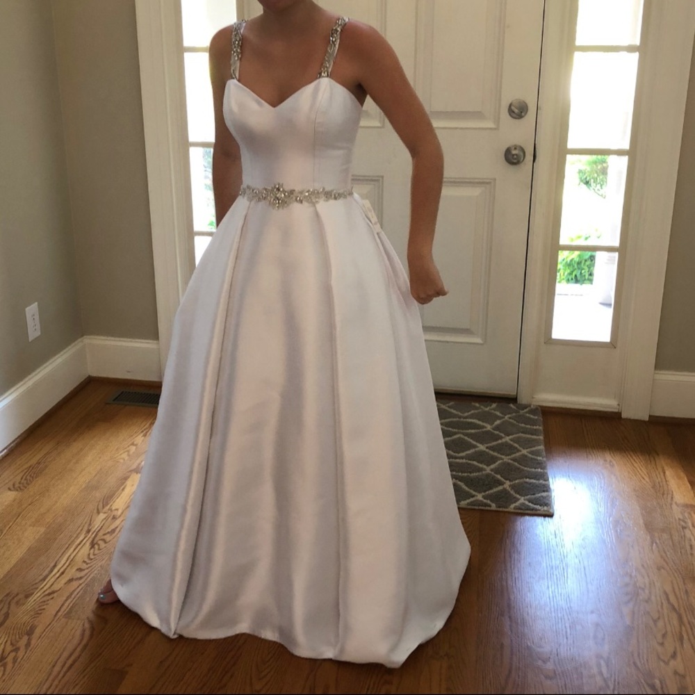 White Wedding/Debutant Dress